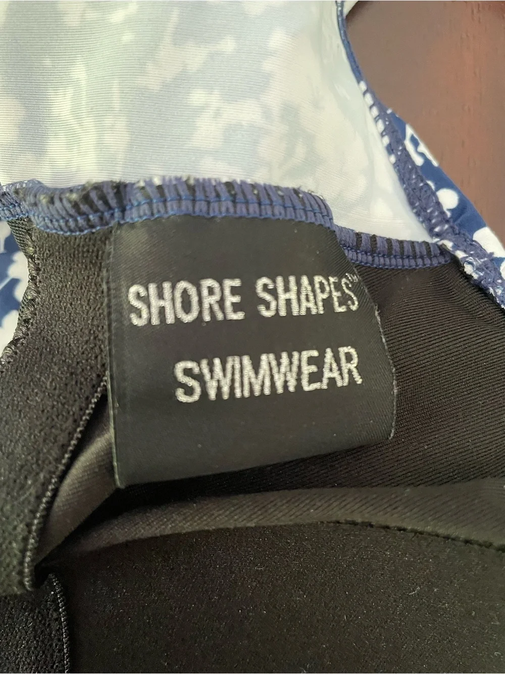 Shore Shapes women’s size 14 one piece swimsuit floral print in Navy and white - Picture 4 of 5